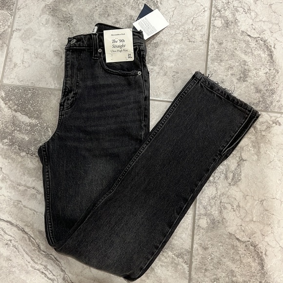 Abercrombie & Fitch Denim - Abercrombie ‘90s straight jean